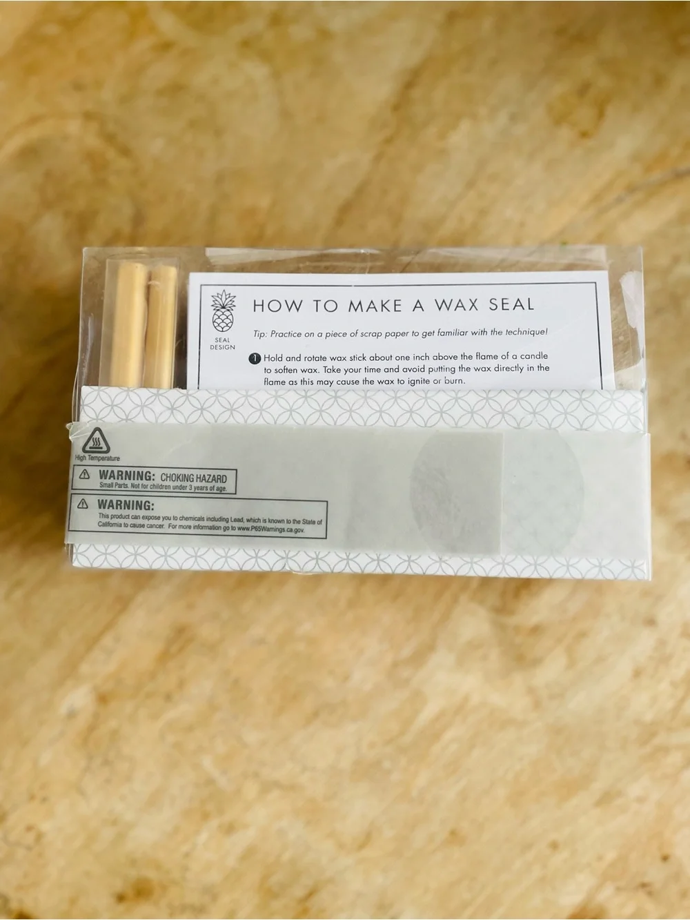 NWT! Gold Foil Pineapple 24-Piece Stationary & Wax Seal Kit